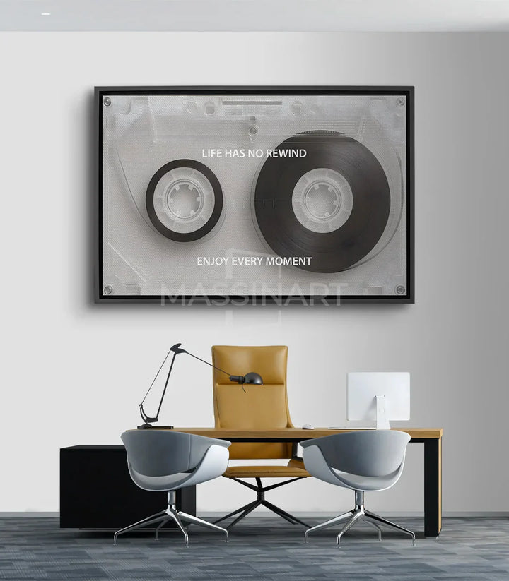 Cuadro casete vintage en blanco y negro Life Has No Rewind — Massinart