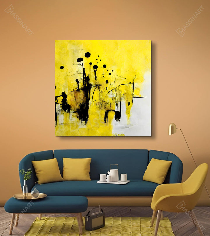 Detalle de la composición abstracta con formas geométricas negras sobre fondo amarillo — Massinart