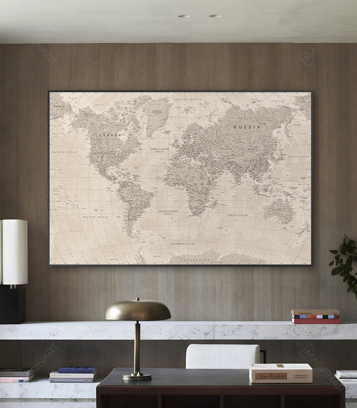 Cuadro mapamundi detallado estilo vintage en tonos beige y crema, decoración pared