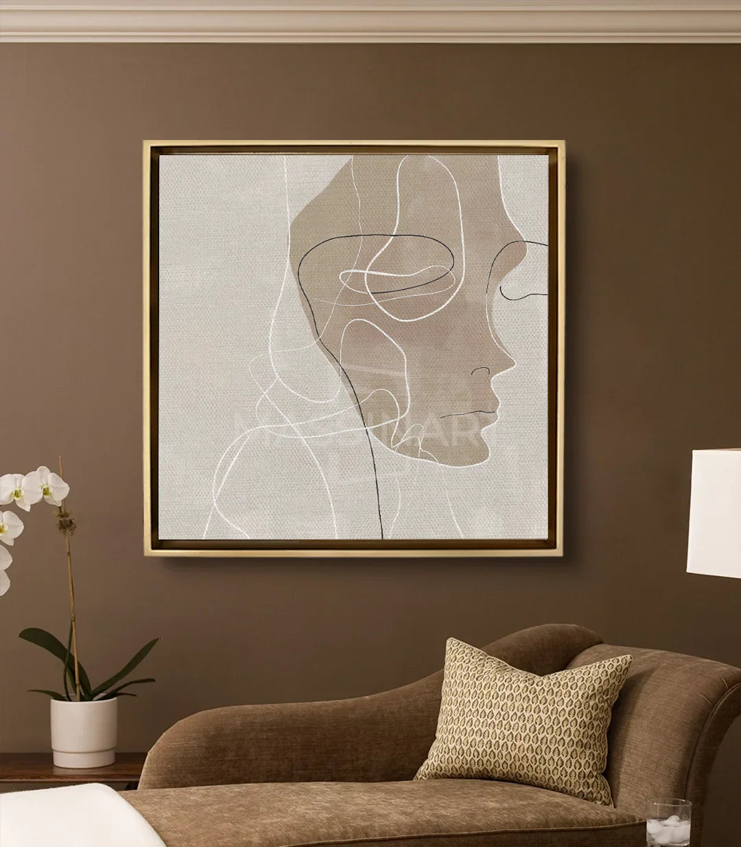 Cuadro Nirvana en salón moderno con decoración en tonos taupe — Massinart