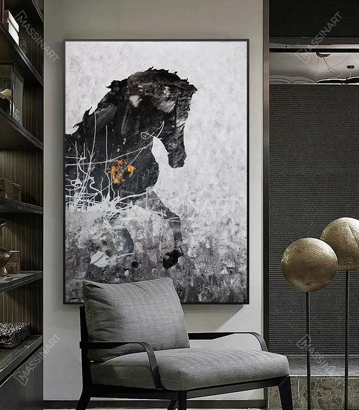 Cuadro caballo majestuoso en doble exposición, tonos gris, negro y naranja, estilo expresionista abstracto — Massinart